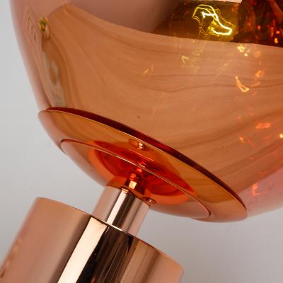 Tom Dixon Melt Table lamp