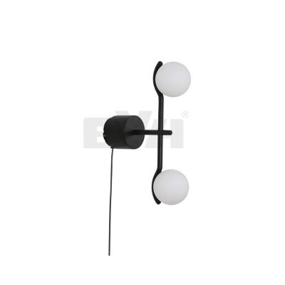 BVH Design Pearl Lamp Wall