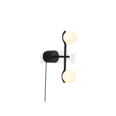 BVH Design Pearl Lamp Wall