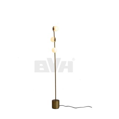 BVH Design Pearl Lamp Floor Brass