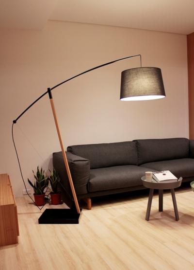Solid Wood Iron Sagittarius Floor Lamp